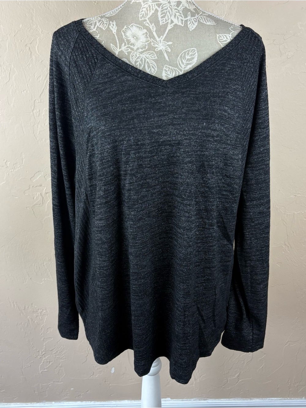 NWT Chicos Black Zenergy Soft Essentials Ribbed Mixed Tunic Top Sweater 4 20 22